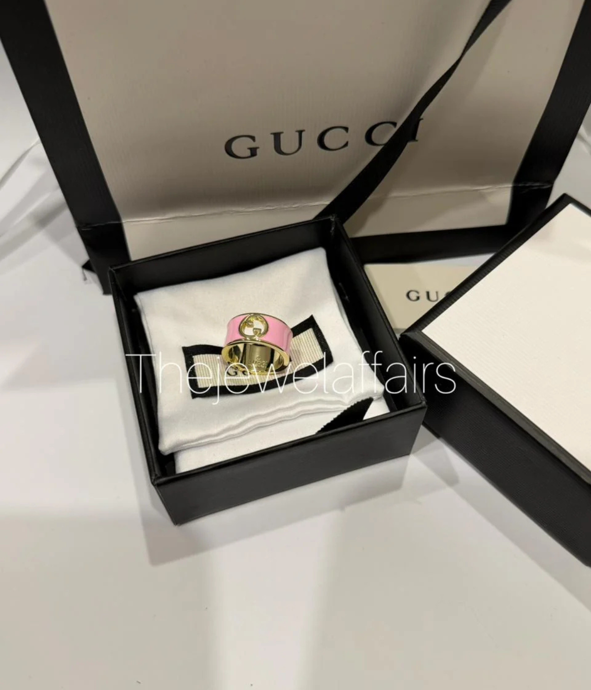 Gu(ci