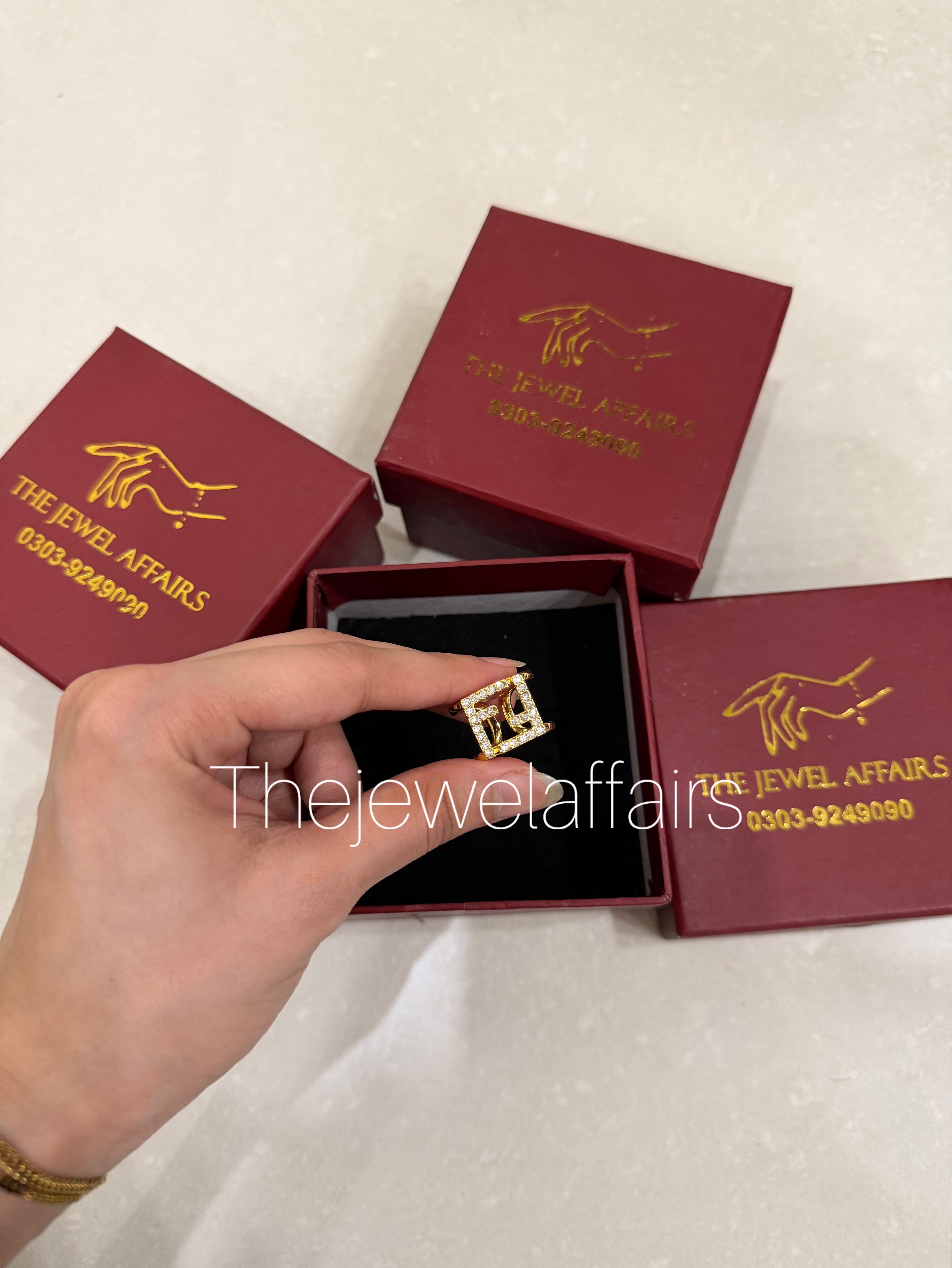 Forever F£ndi Ring – Gold-Coloured Metal and Crystal
