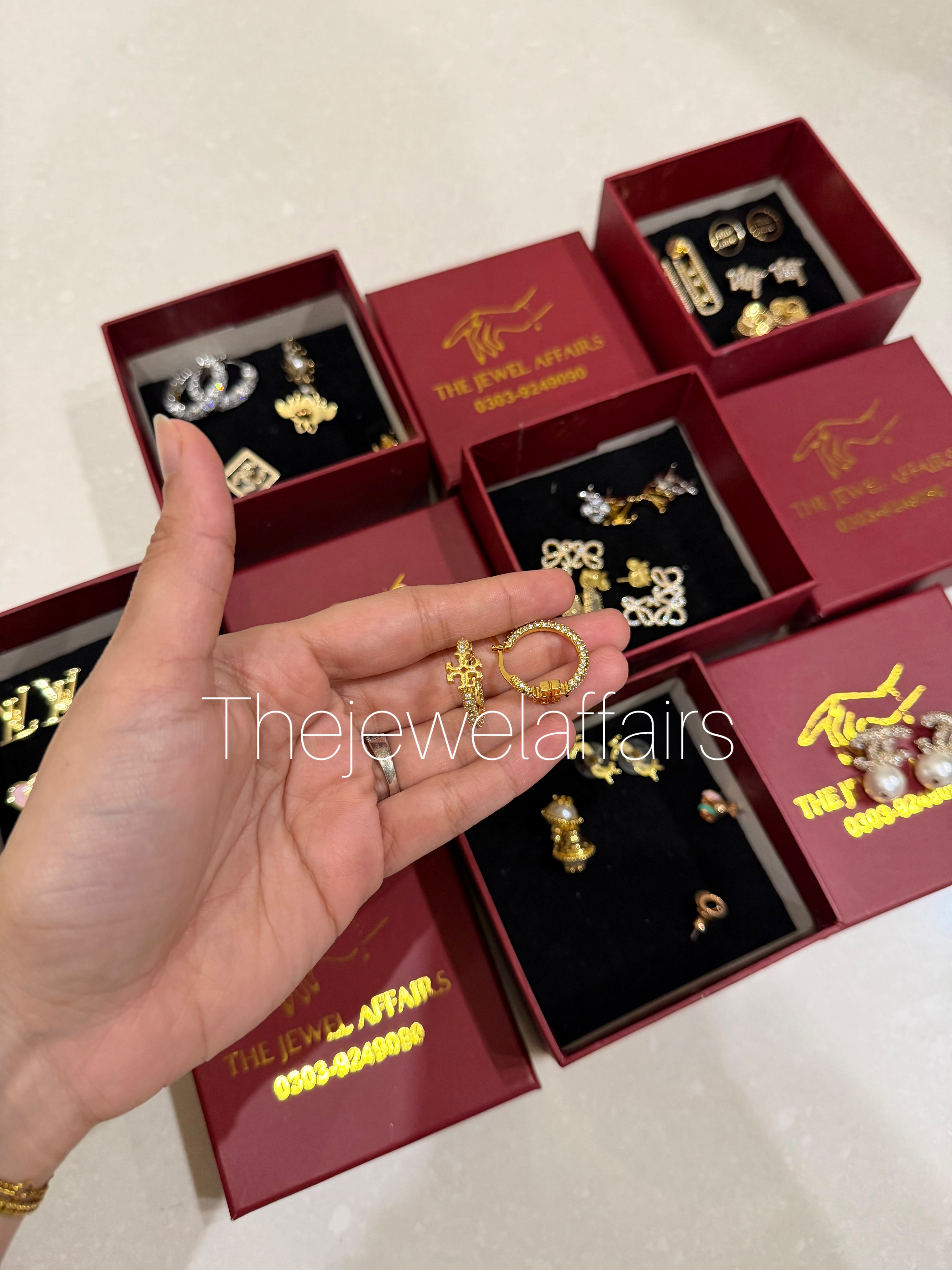 Torybur(h Eleanor Pavé Hoop Earrings