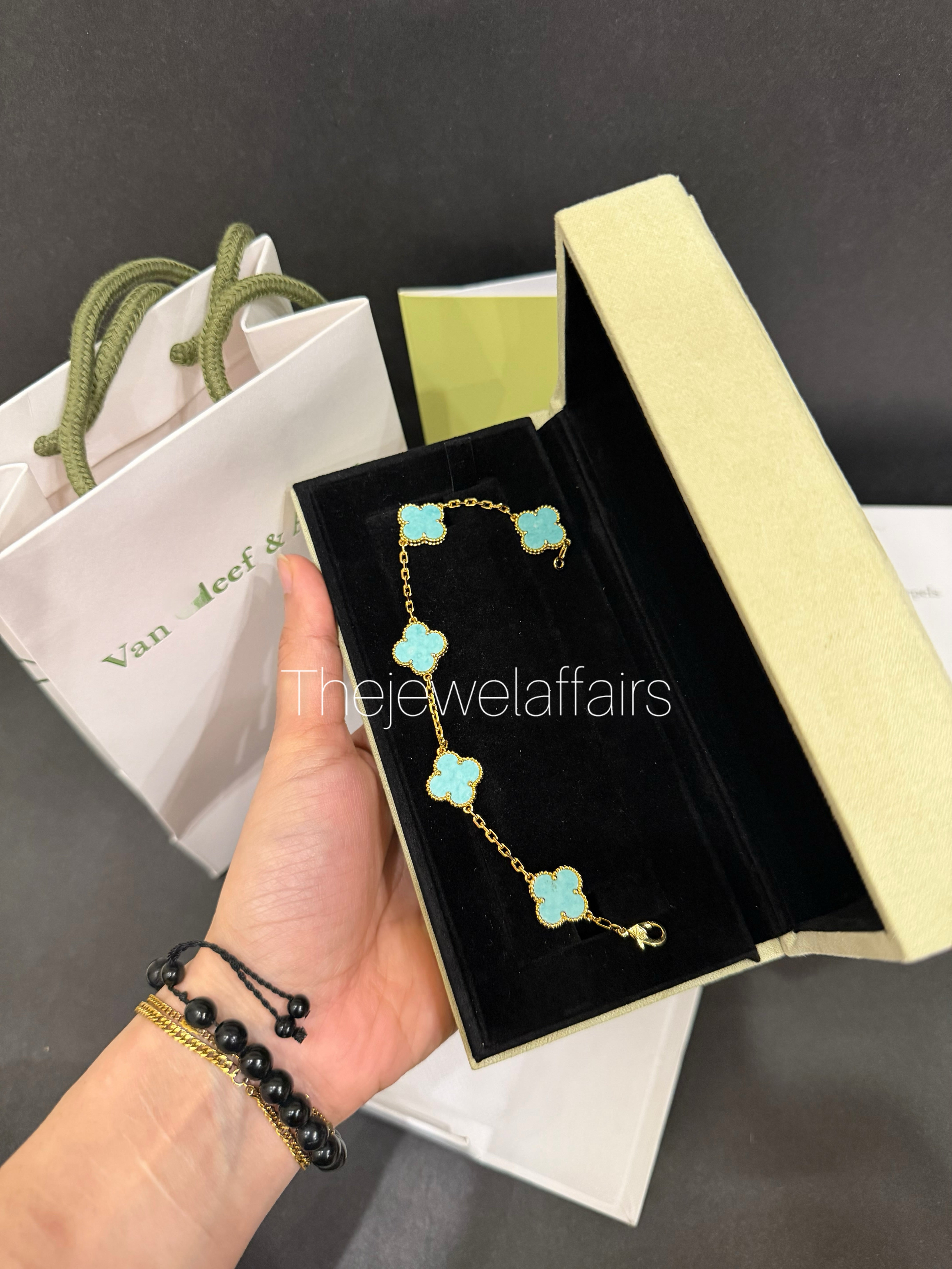 Vca bracelet