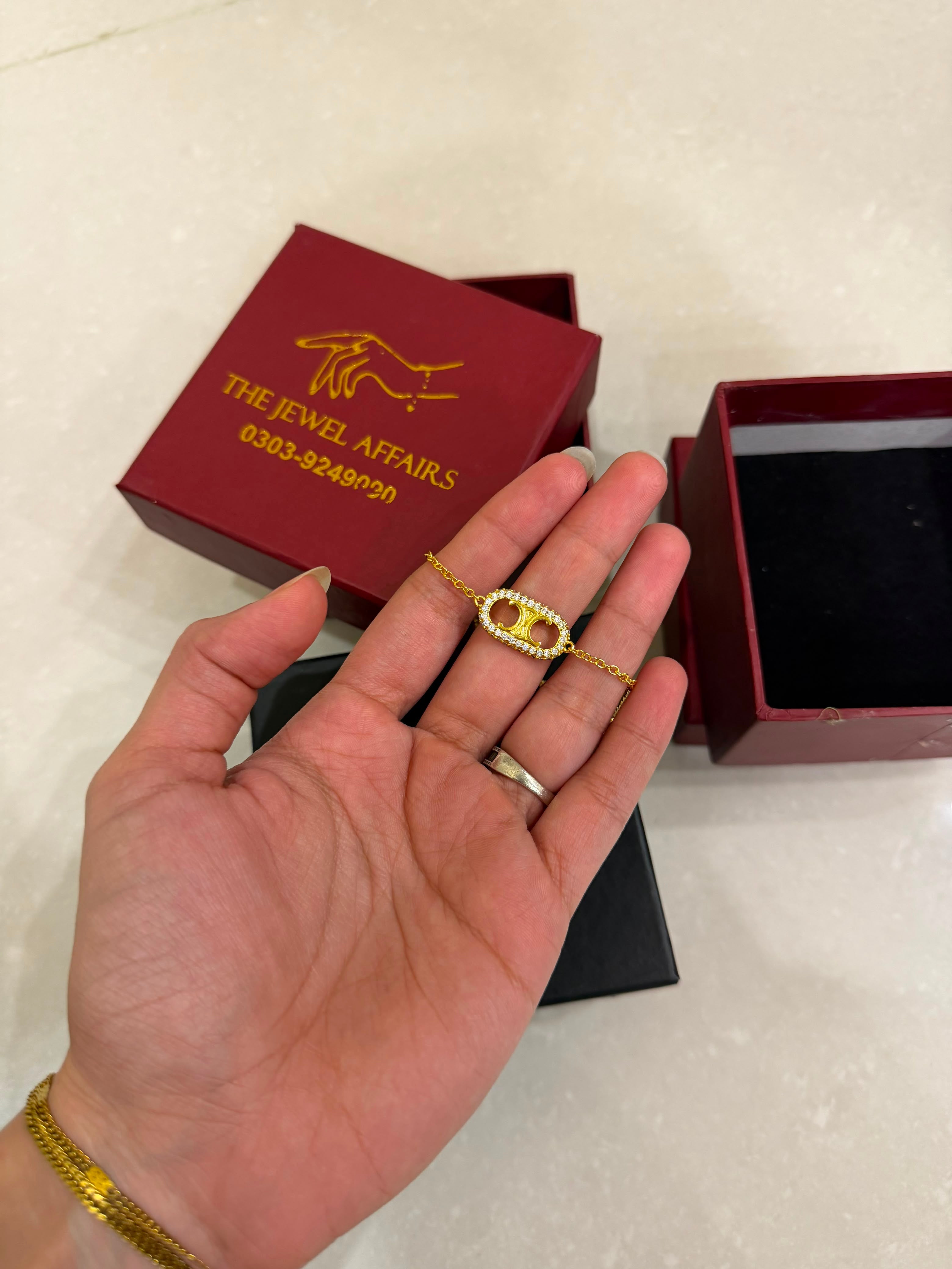 Cel!ne Triomphe Crystal Bracelet (WITHOUT BRAND PACKAGING)