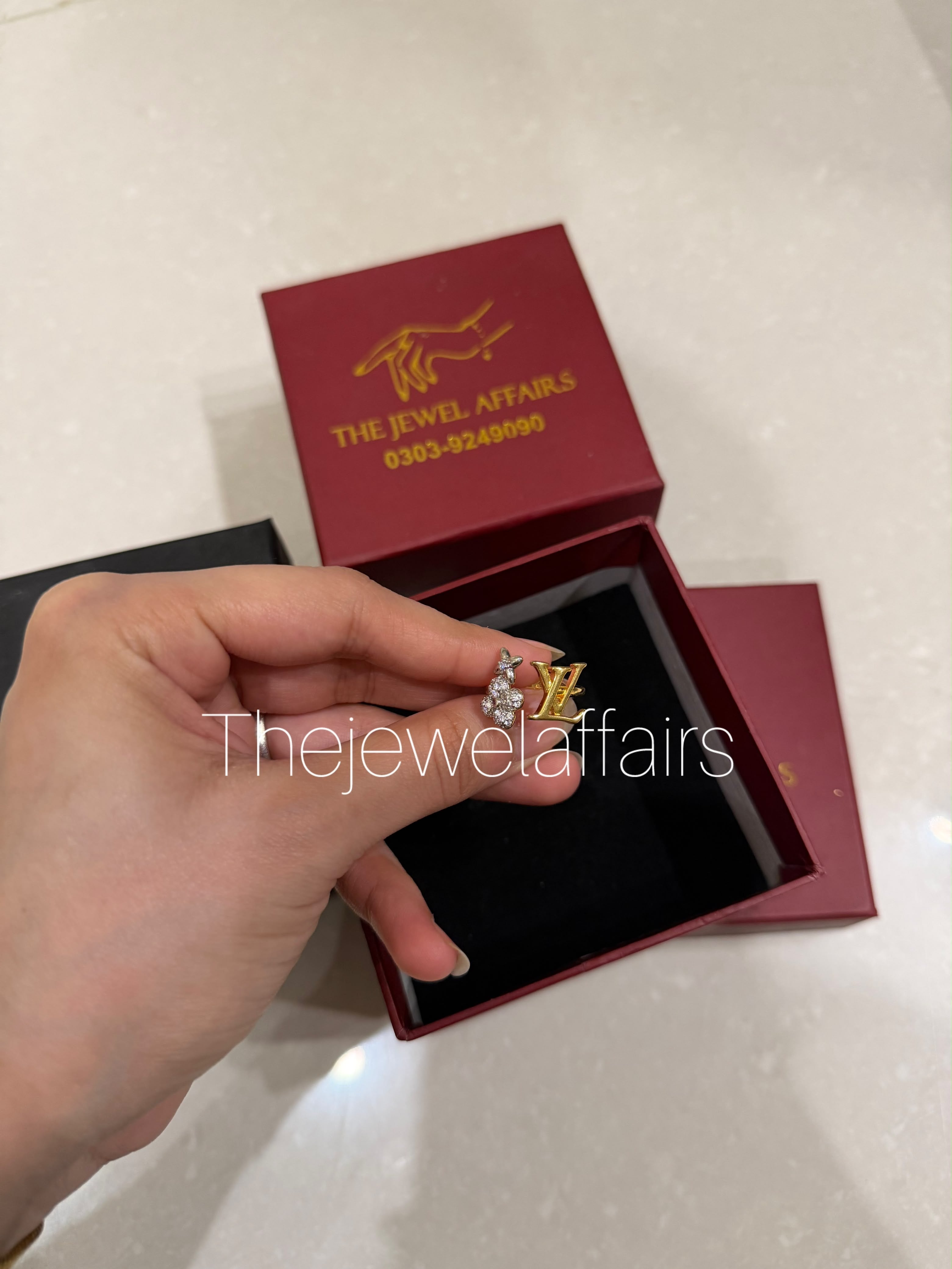 LV Initials Ring