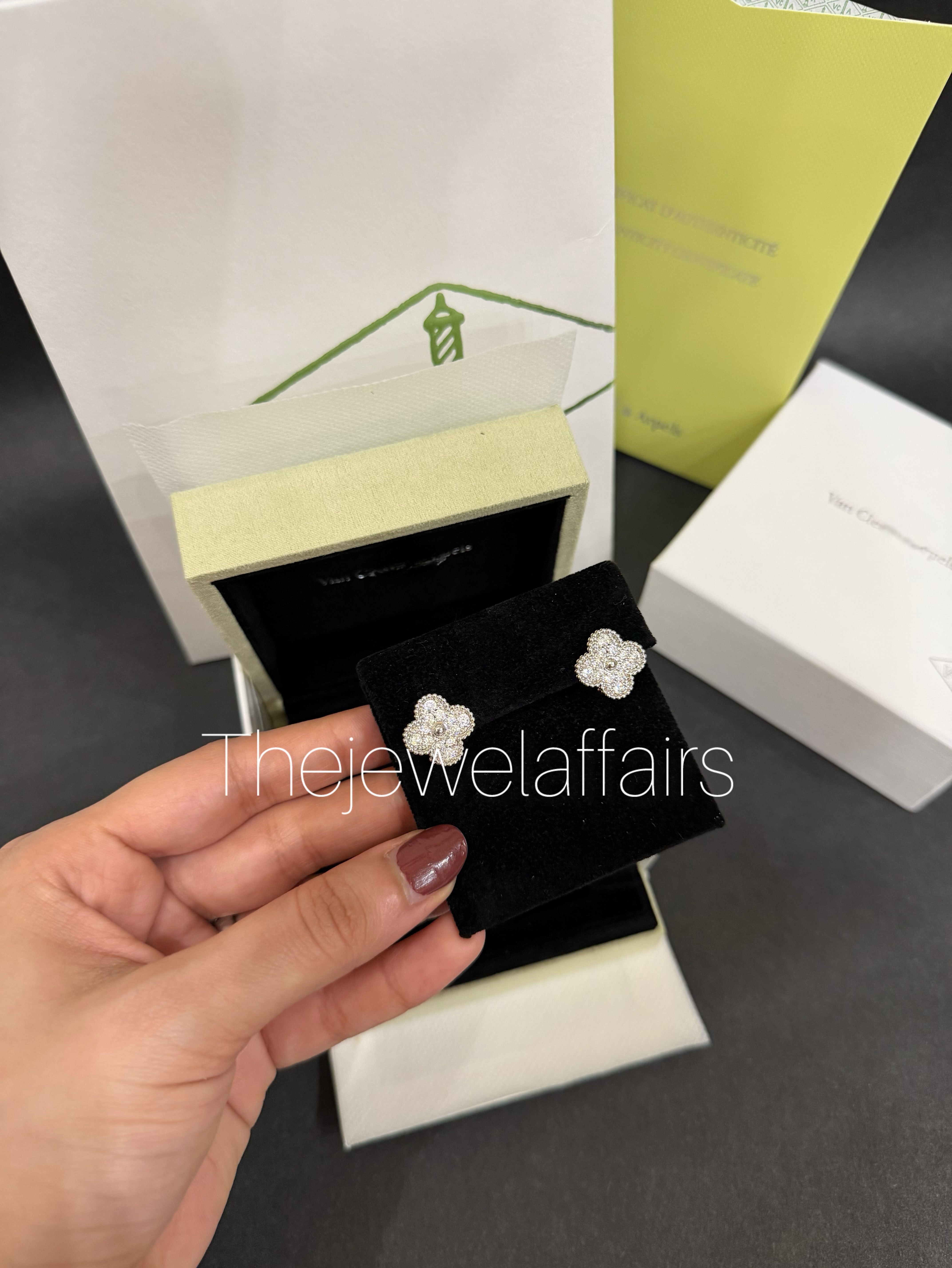 V@ncleef and Arpe!s silver studded studs