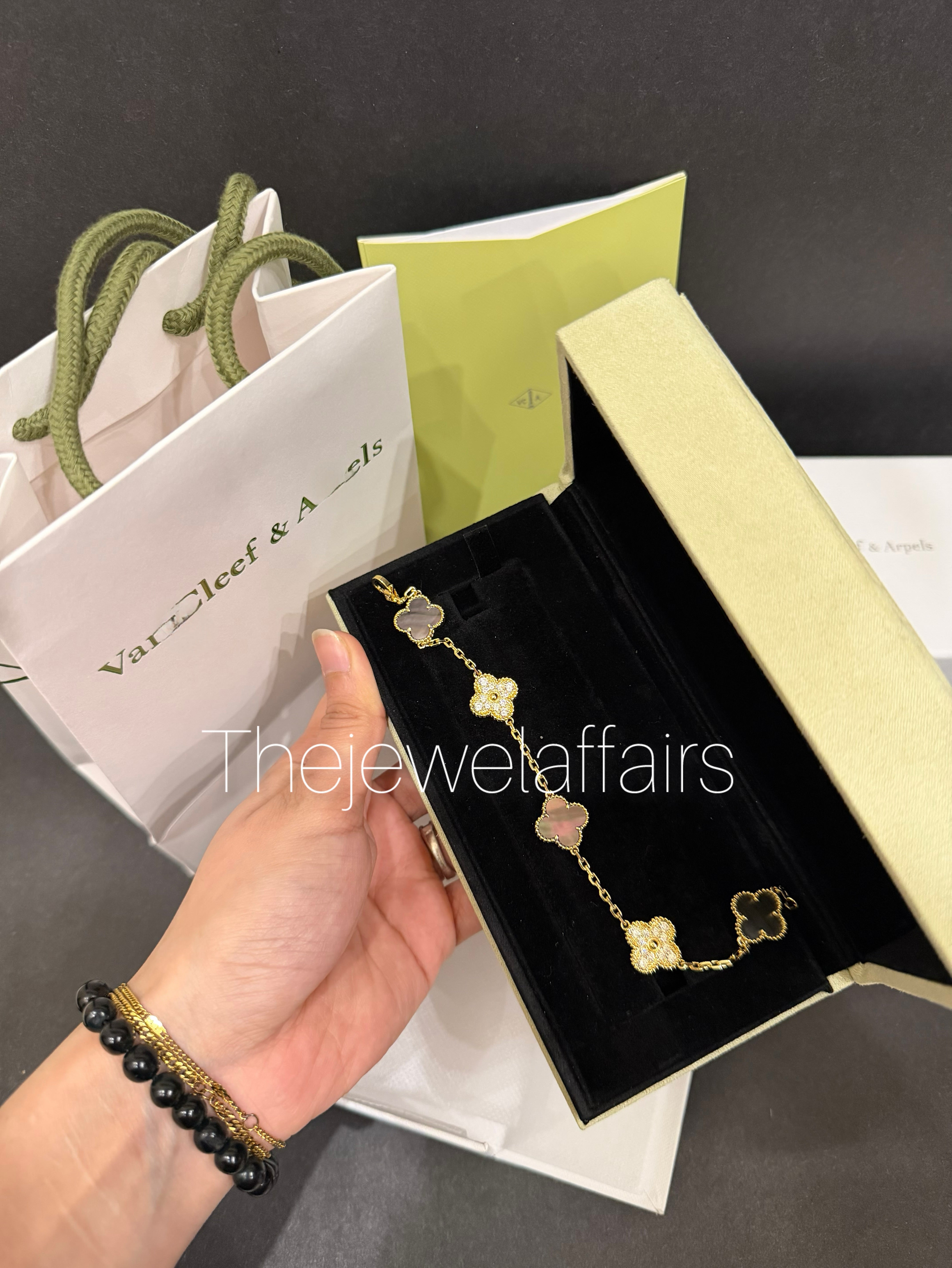 Vca brey with diamonds bracelet