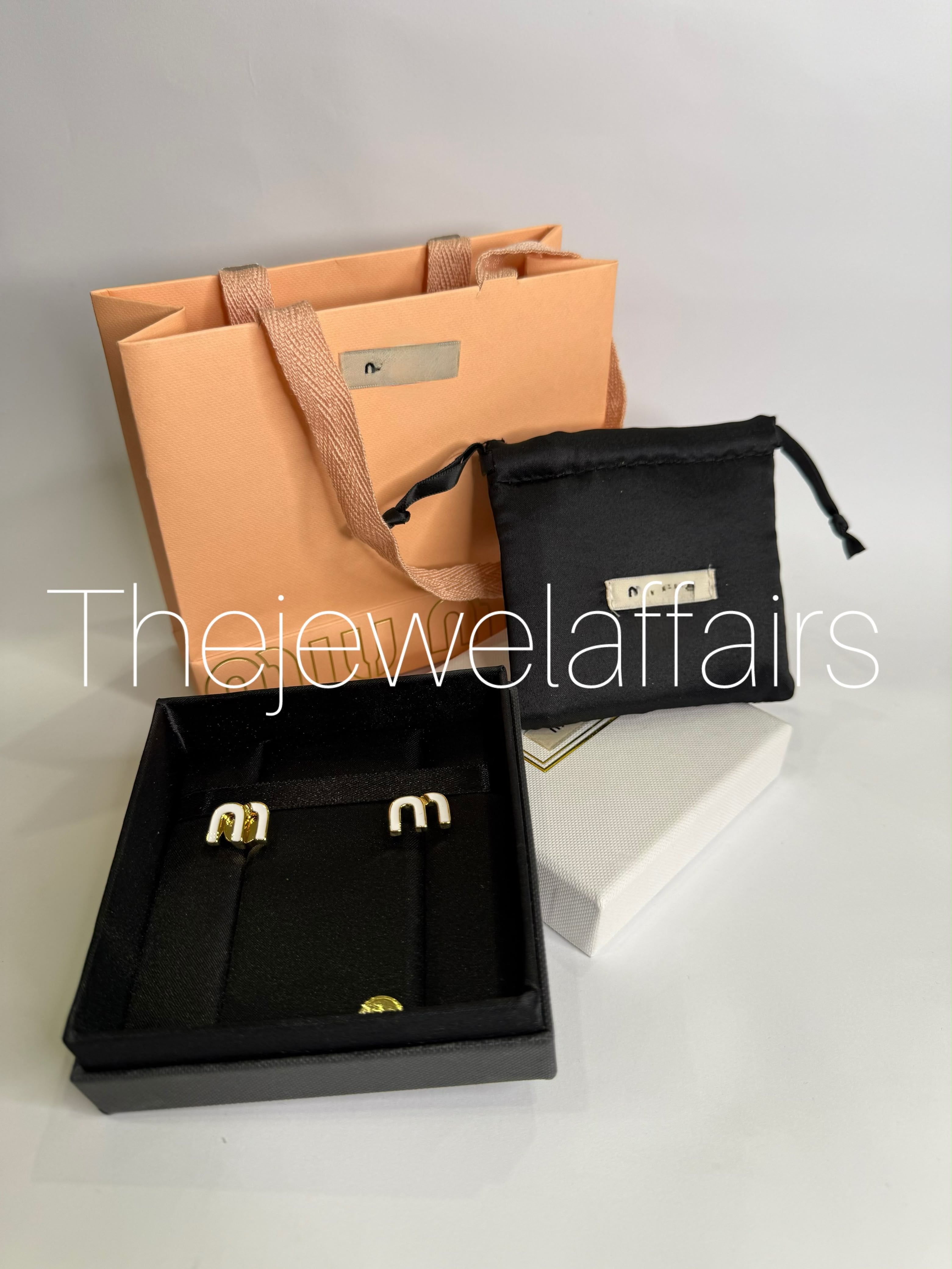 M!uM!u Enamel Logo Stud Earrings - White & Gold (WITHOUT BRAND PACKAGING