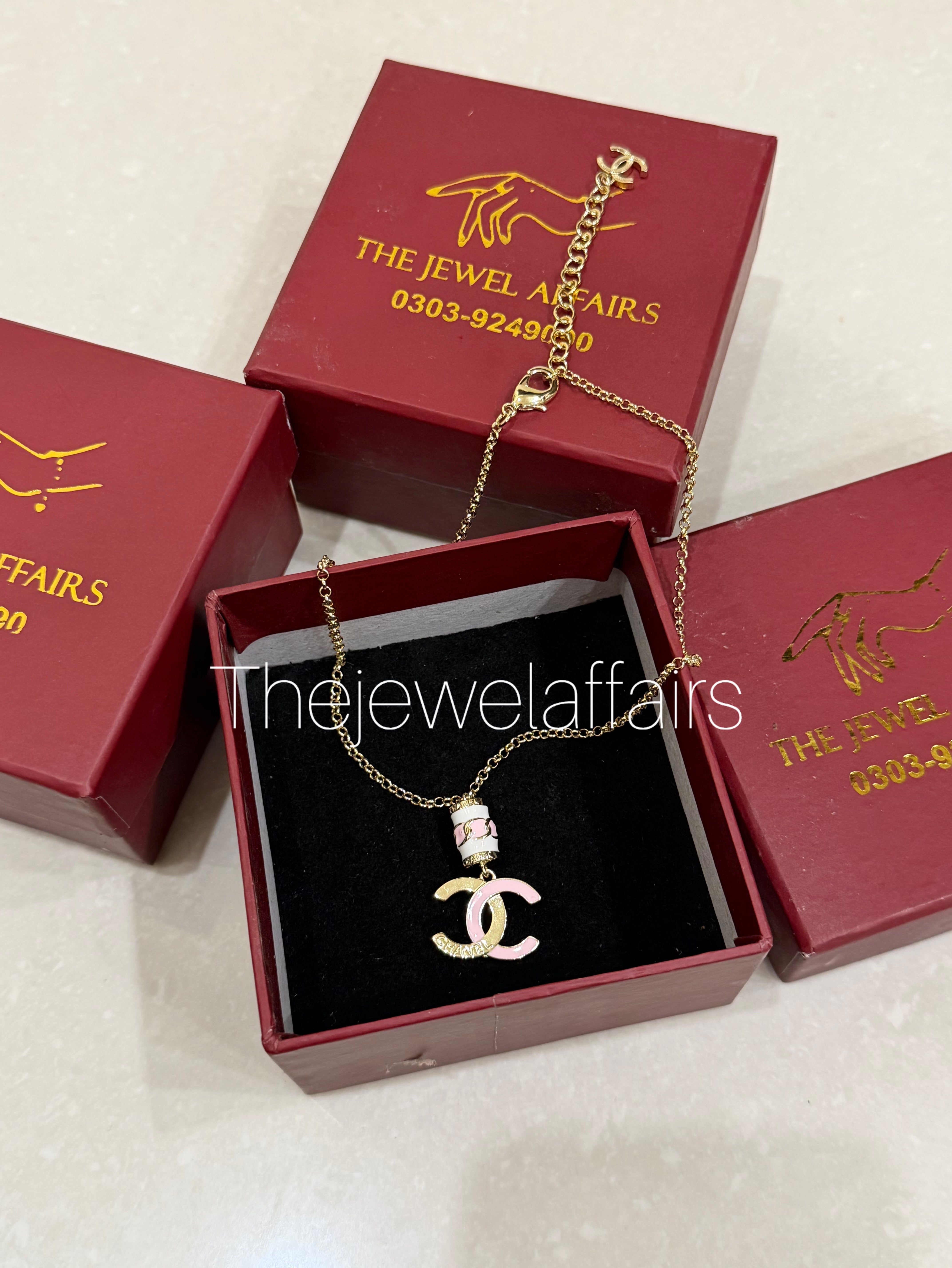 Ch@nel Strass Perfume Bottle CC Pendant Necklace – Pink