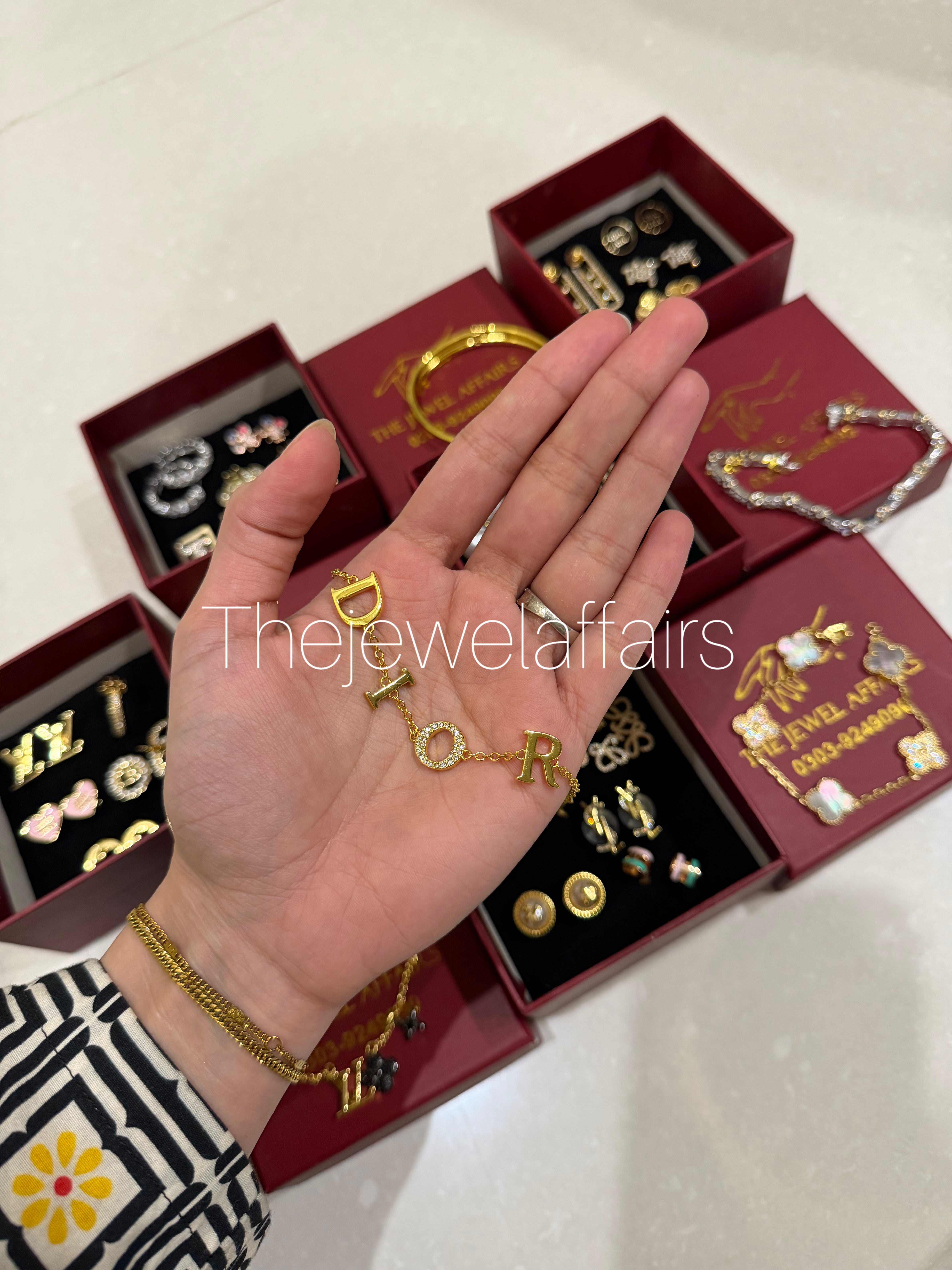 Di0r Letter Bracelet
