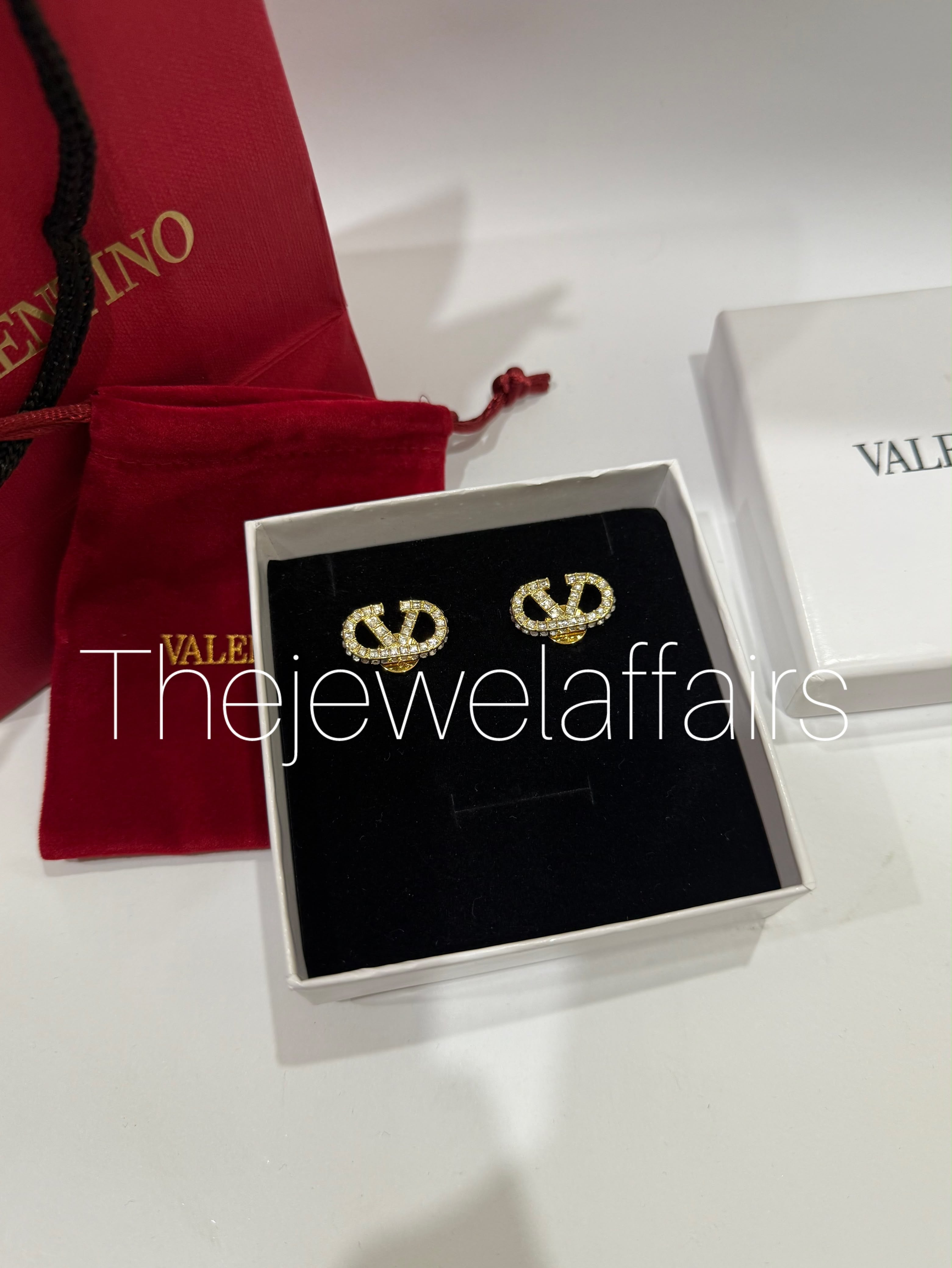 Classic Valent!no VLogo Logo Stud Earrings (WITHOUT BRAND PACKAGING)