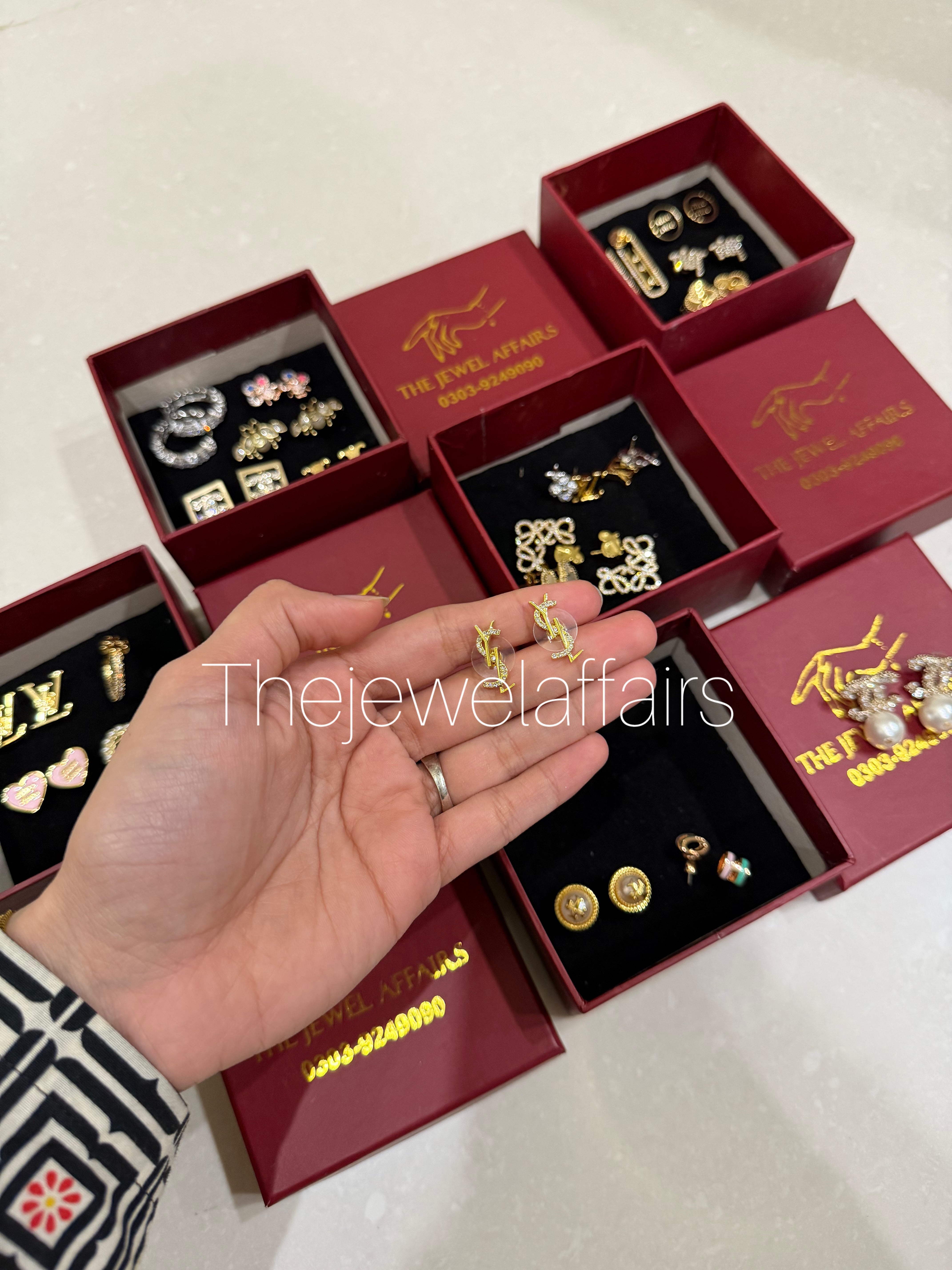 Sa!nt Laurent Y$L Logo Earrings in Metal