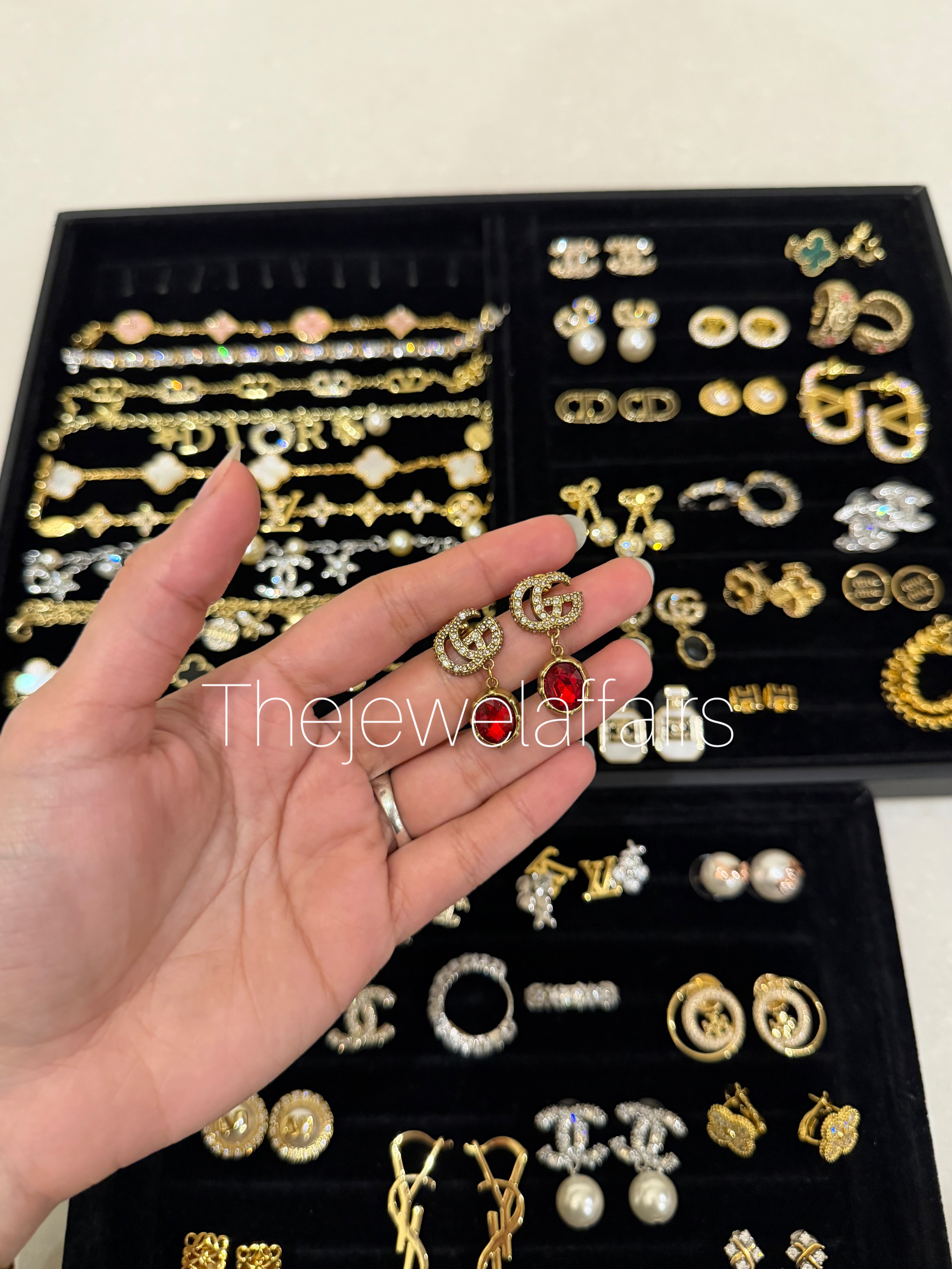1.Gu(ci  Drop Earrings – Clear Stone
