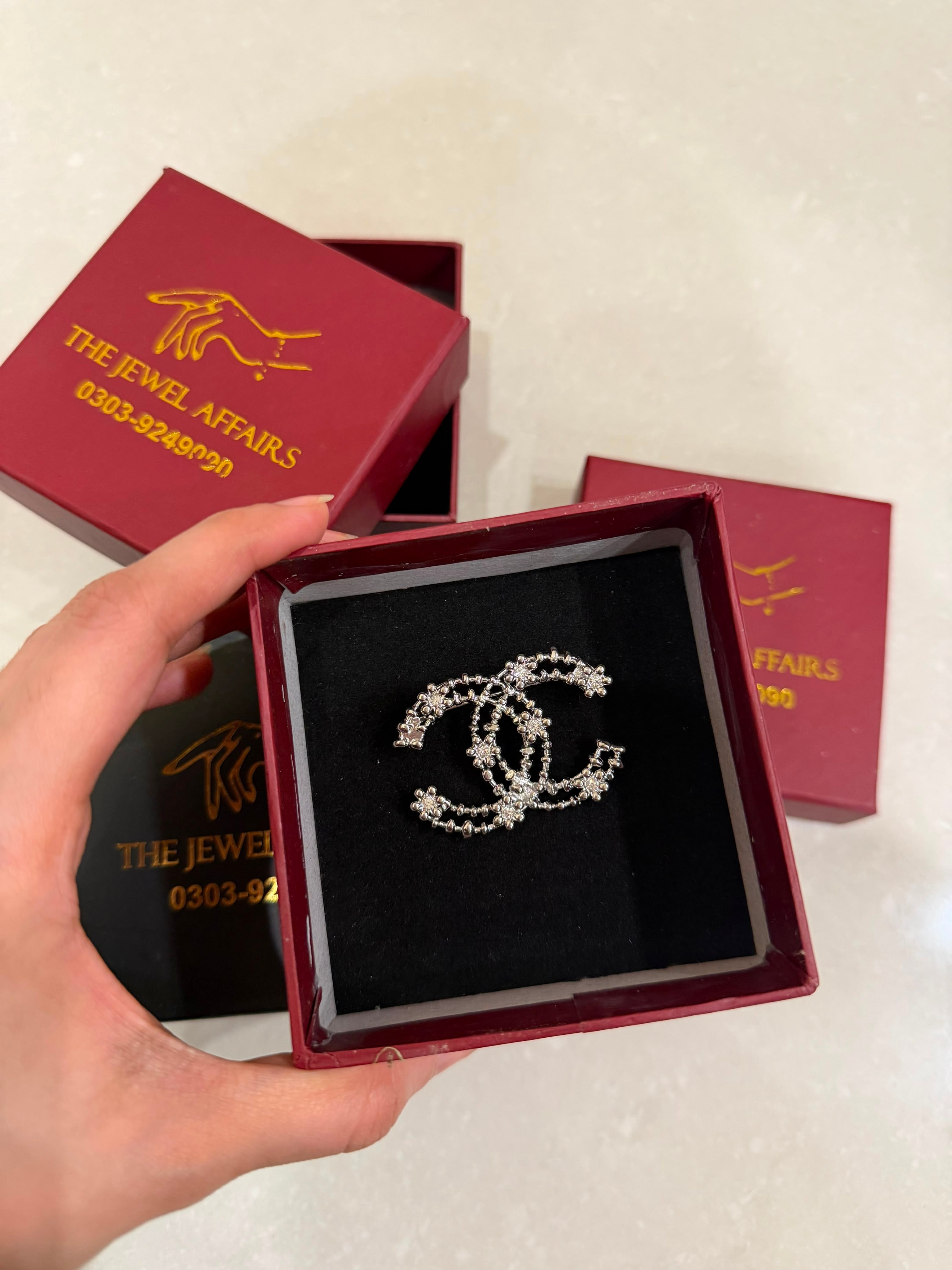 Ch@nel CC Logo Crystal Brooch (WITHOUT BRAND PACKAGING)