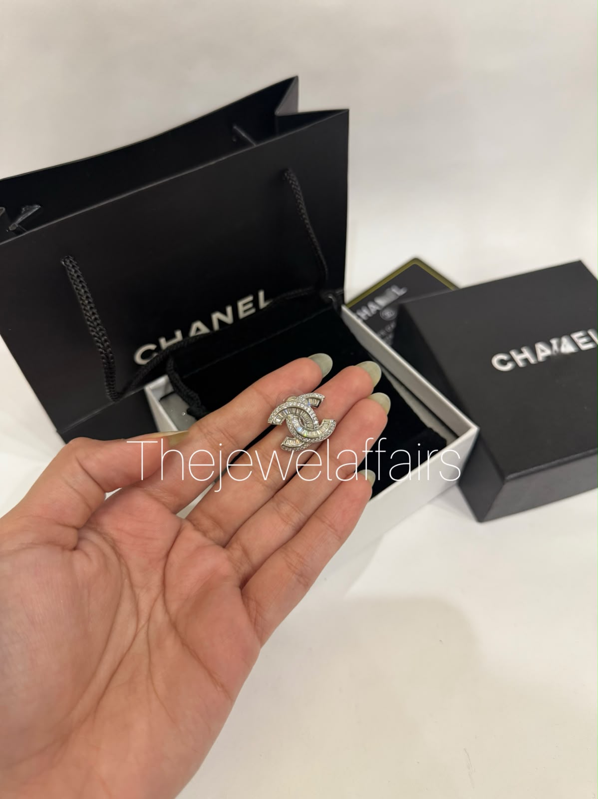 ch@nel CC Logo Crystal Stud Earrings (WITHOUT BRAND PACKAGING)